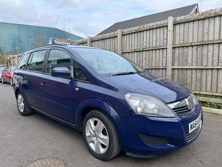 VAUXHALL ZAFIRA 1.8 16V Exclusiv Euro 5 5dr