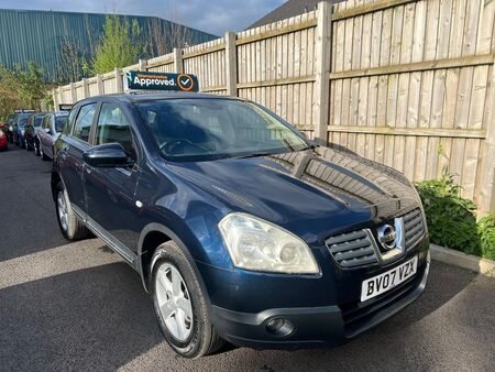 NISSAN QASHQAI 2.0 Acenta CVT 4WD 5dr