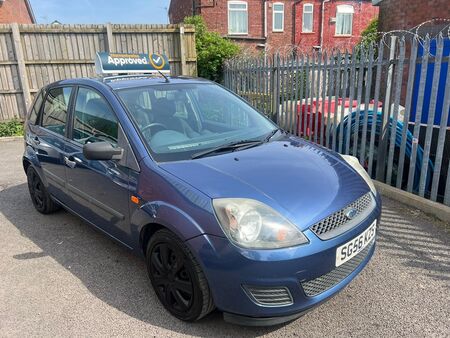 FORD FIESTA 1.25 Style 5dr