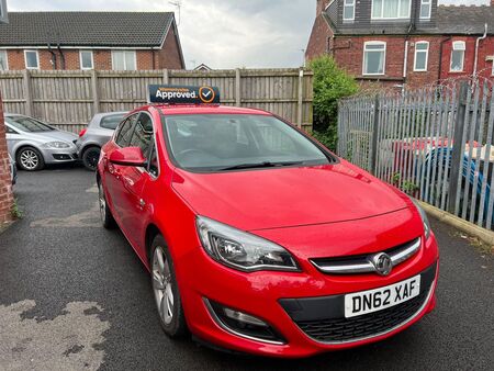VAUXHALL ASTRA 1.6 16v SRi Euro 5 5dr