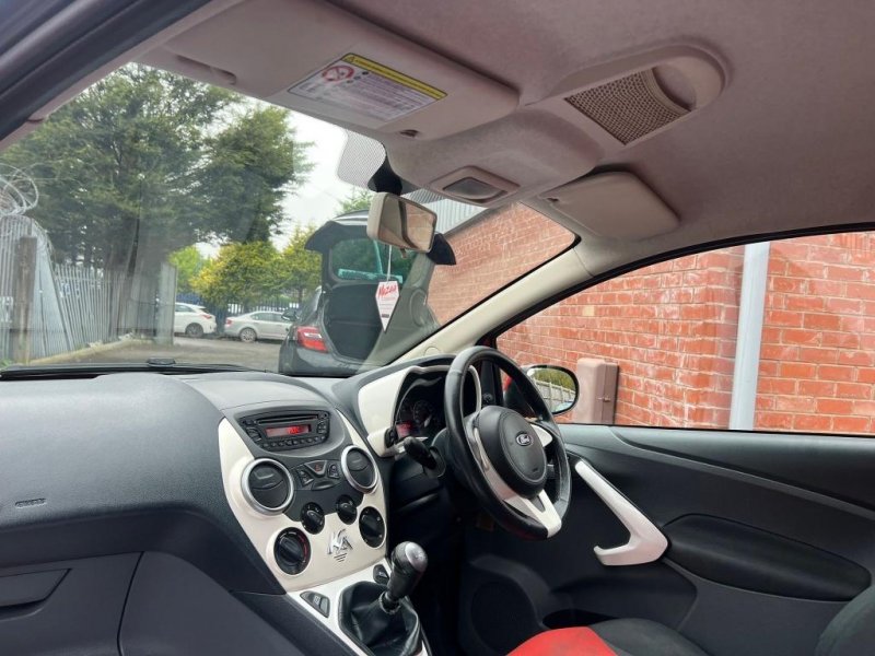 FORD KA
