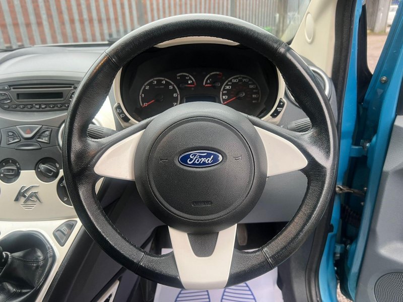 FORD KA